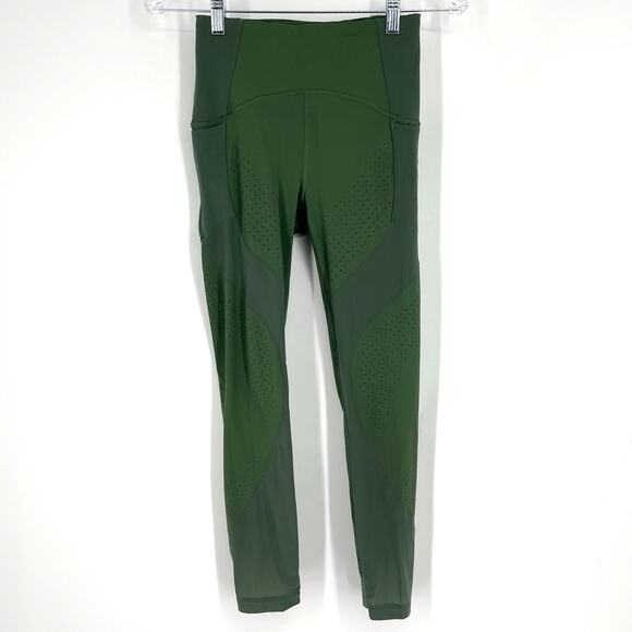 lululemon athletica Pants - Lululemon Uncovered Strength High Rise Crop 23" Size 4 Algae Green